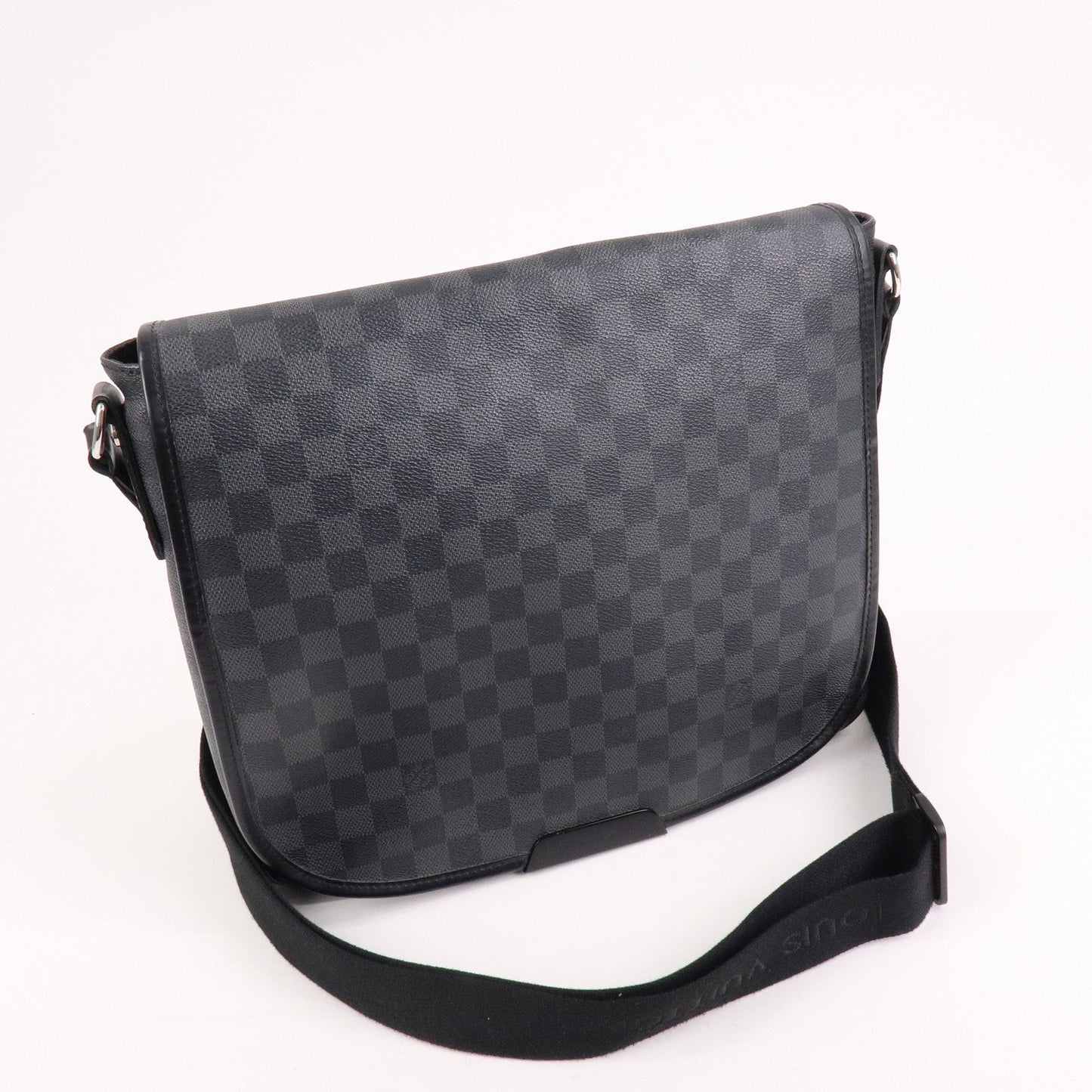 Louis Vuitton Damier Graphite Daniel MM Shoulder Bag N58029