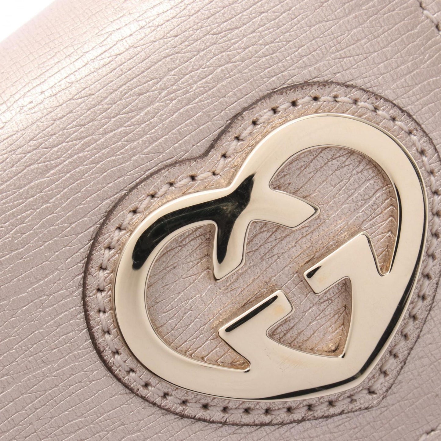Gucci Pink Leather Long Wallet (Bi-Fold) ( )