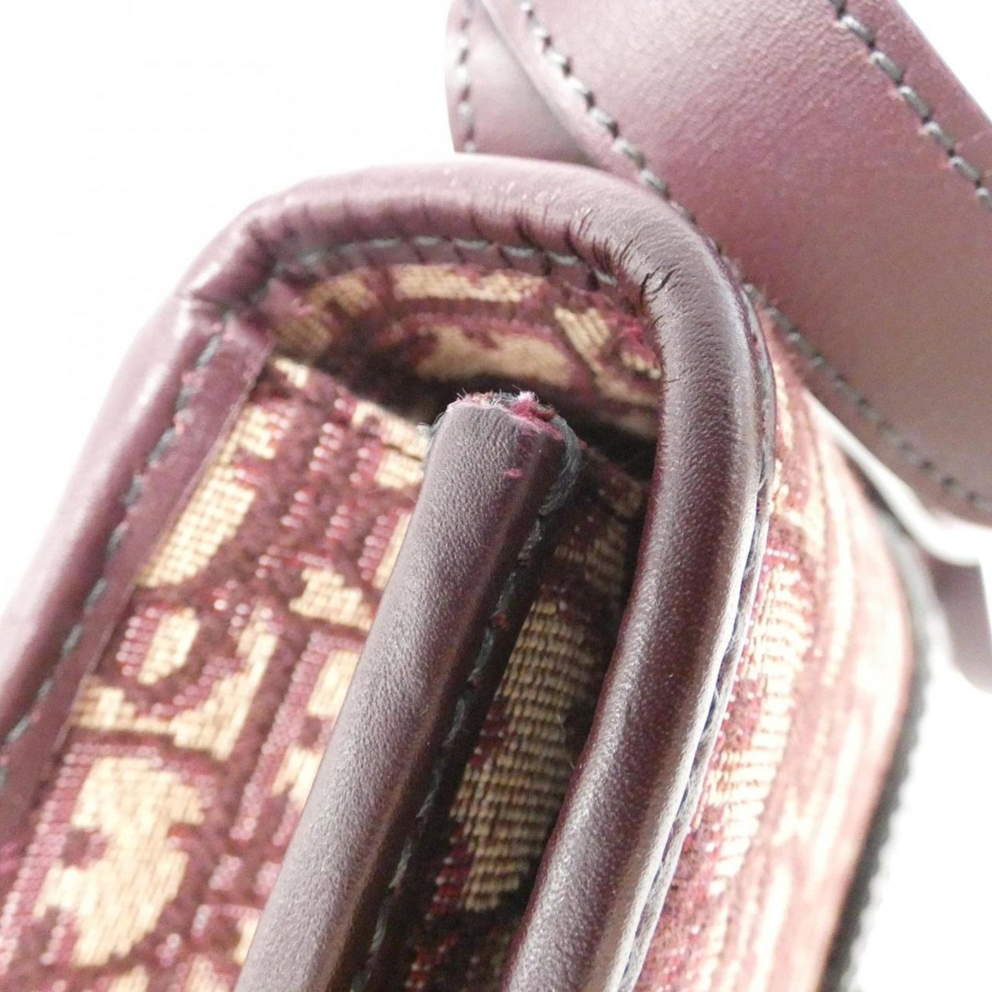 Christian Dior Burgundy Canvas Shoulder Bag ()