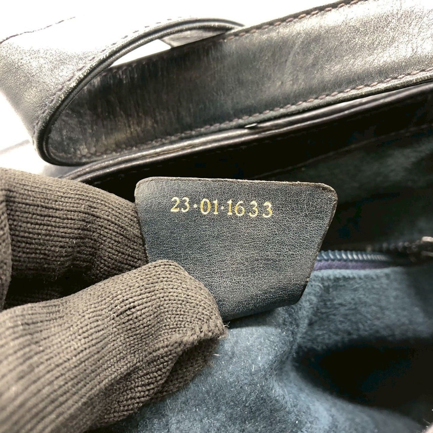Gucci Navy Gg Supreme Shoulder Bag ( )