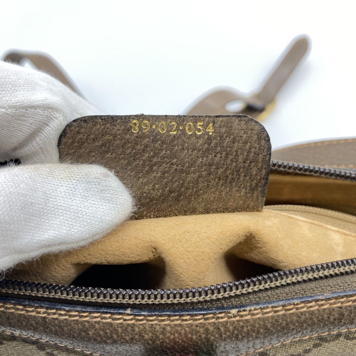 Gucci Sherry Line Beige Gg Supreme Shoulder Bag ( )