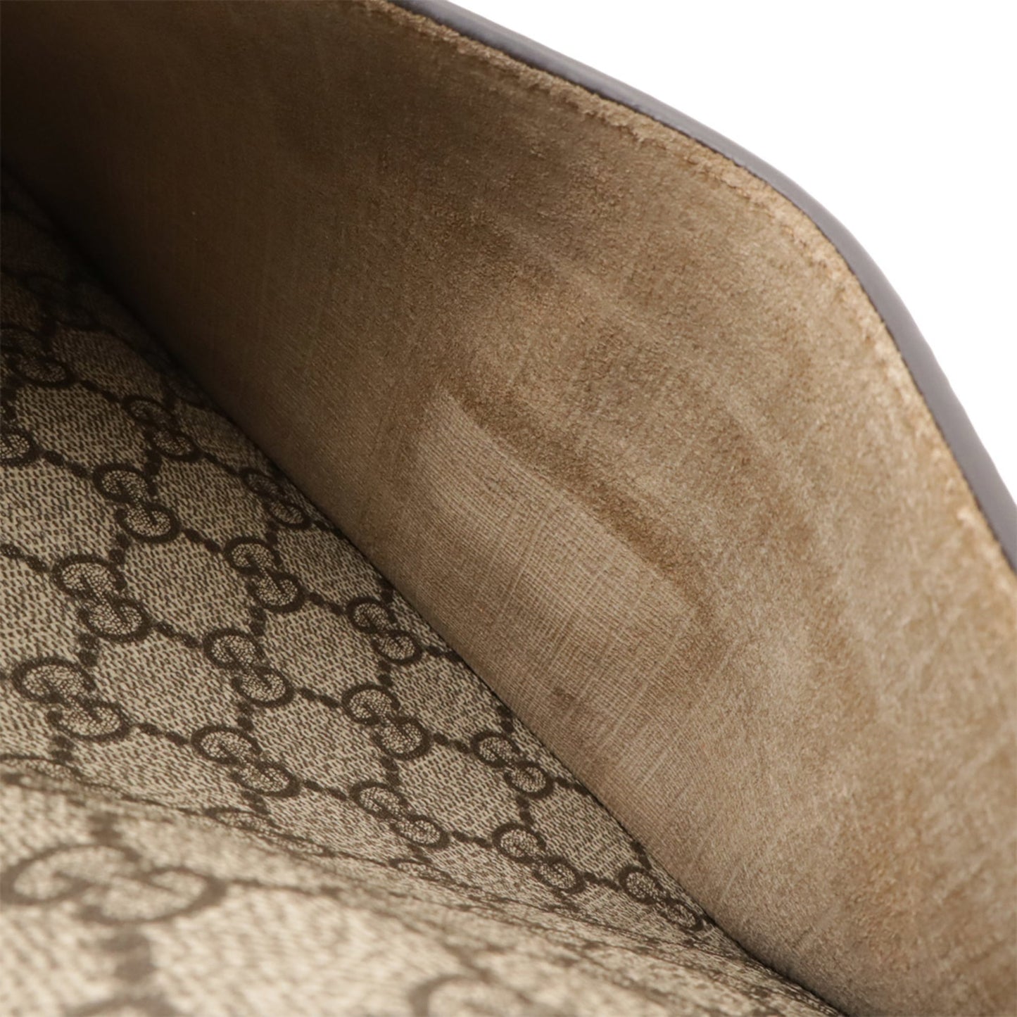 Gucci Beige Gg Supreme Shoulder Bag ( )