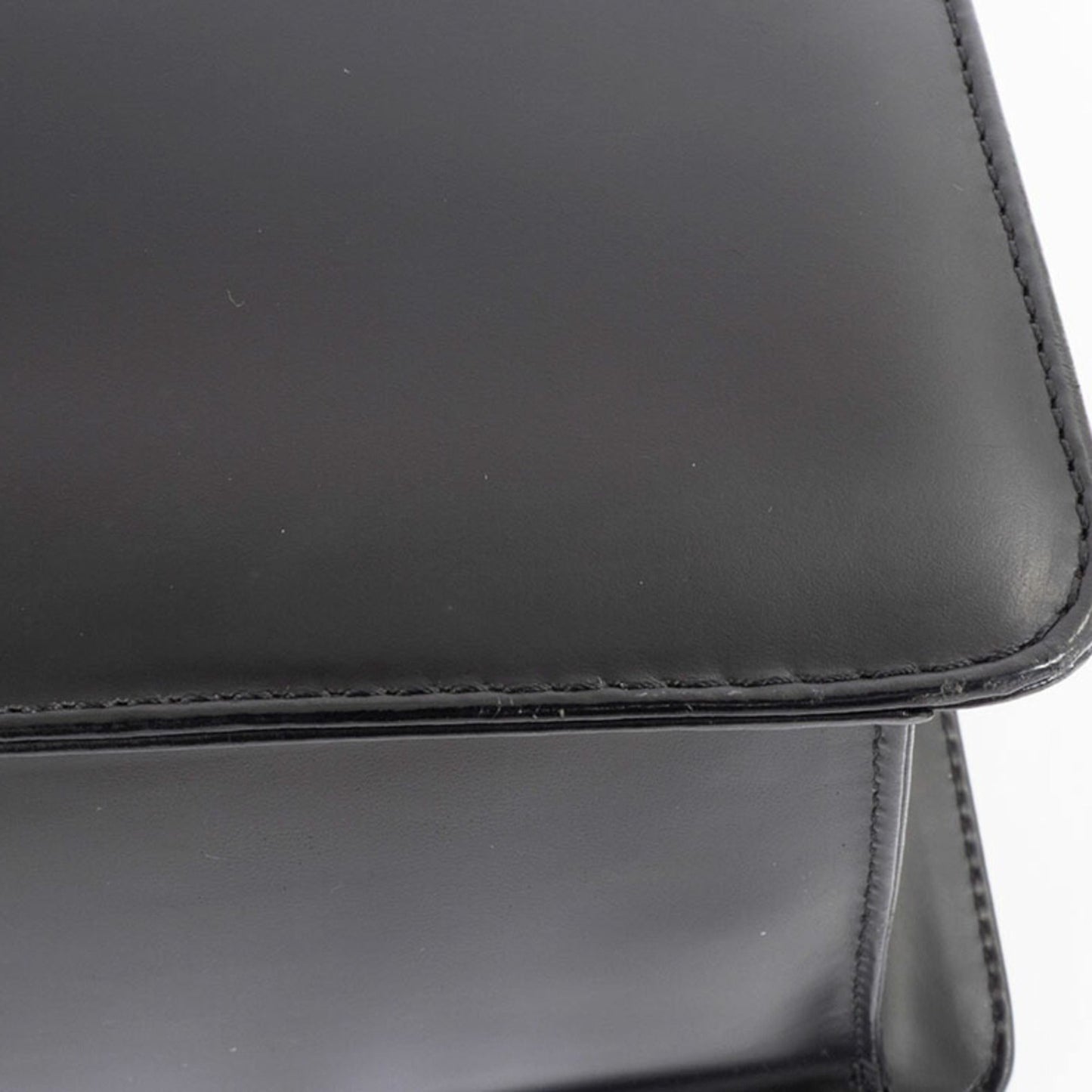 Burberry Black Leather Handbag ( )