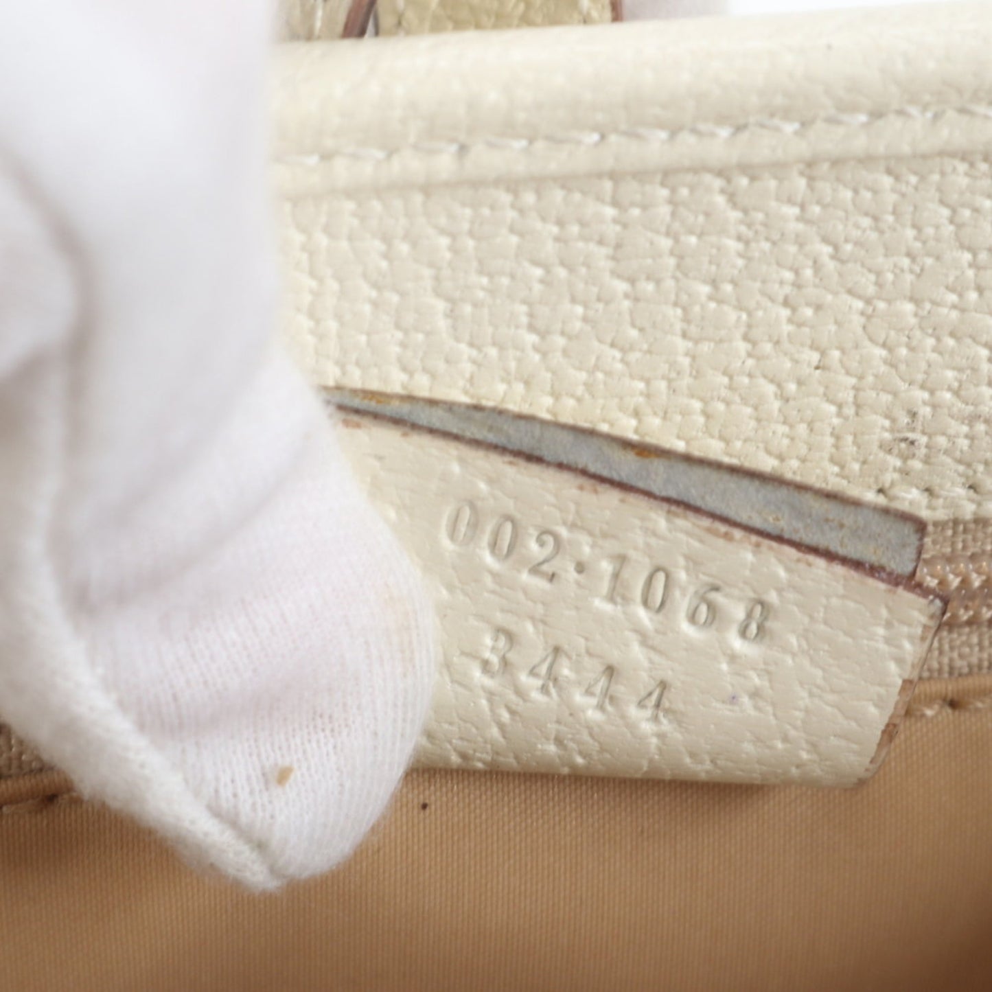 Gucci Ivory Leather Tote Bag ( )