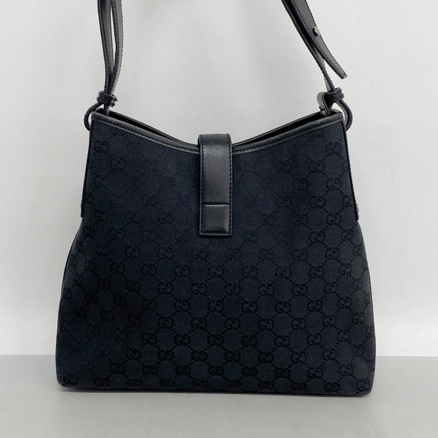 Gucci Black Gg Canvas Shoulder Bag ( )