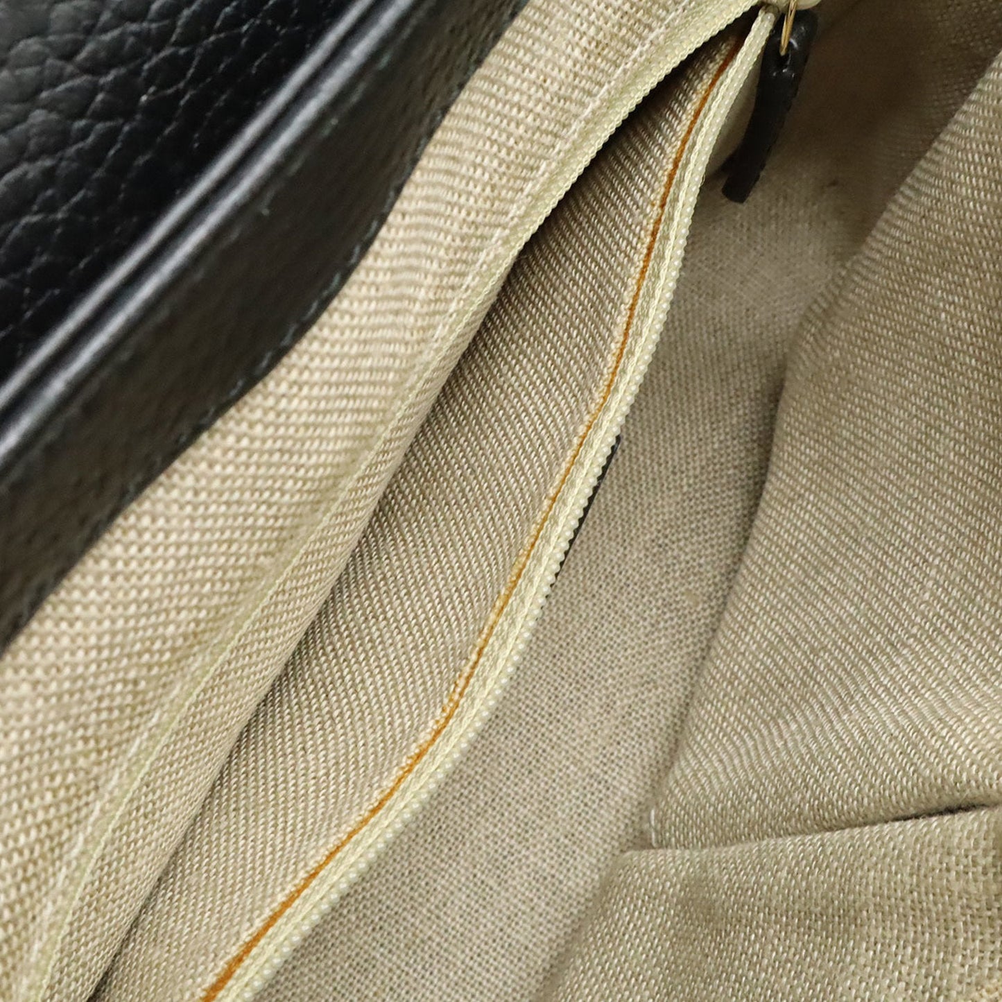 Gucci Black Leather Handbag Shoulder Bag ( )