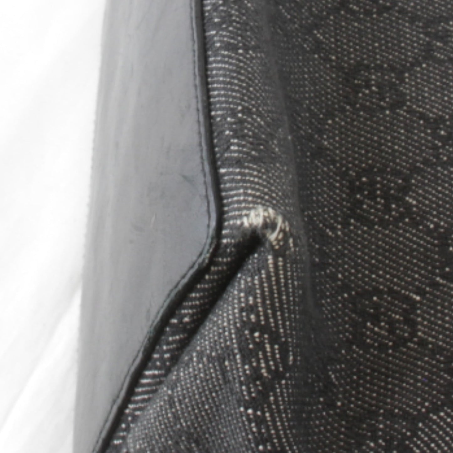 Gucci Black Gg Canvas Tote Bag ( )