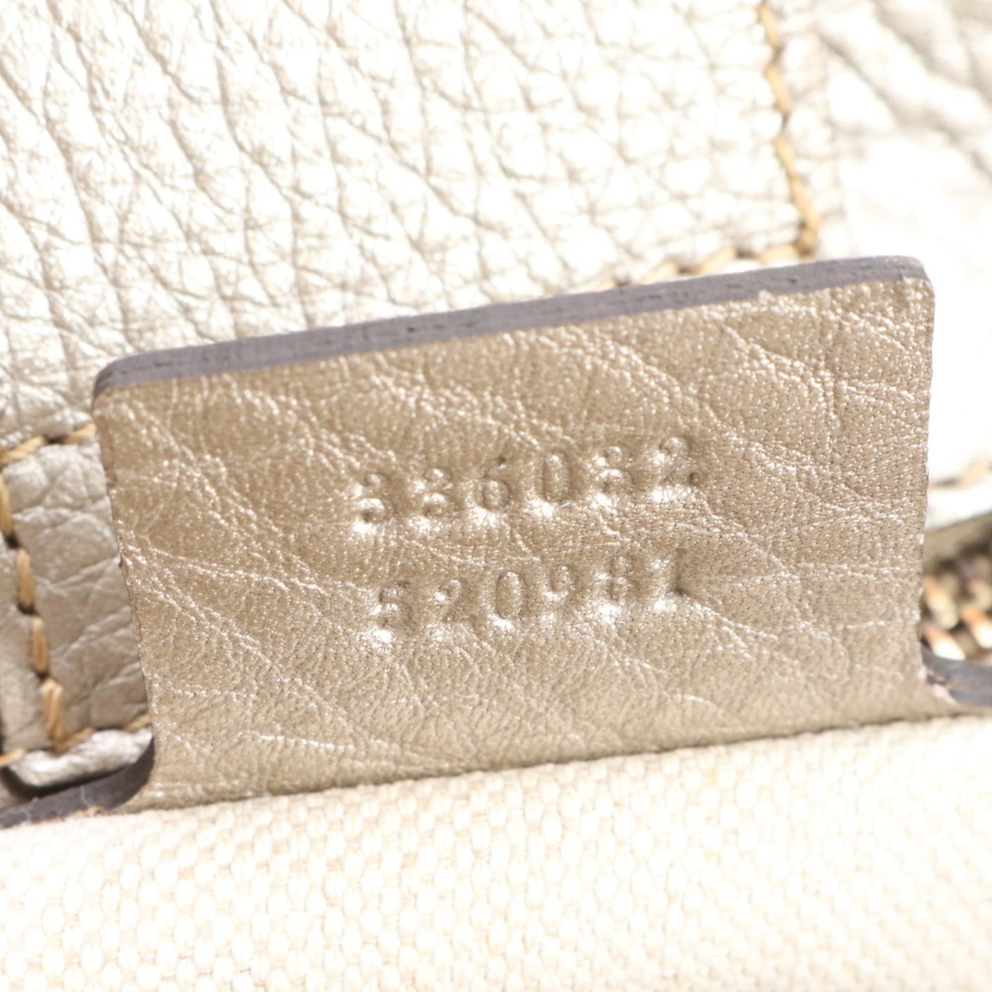 Gucci Gold Leather Shoulder Bag ( )