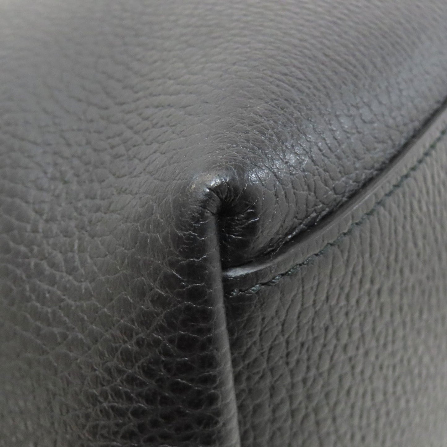 Gucci Black Leather Handbag ( )