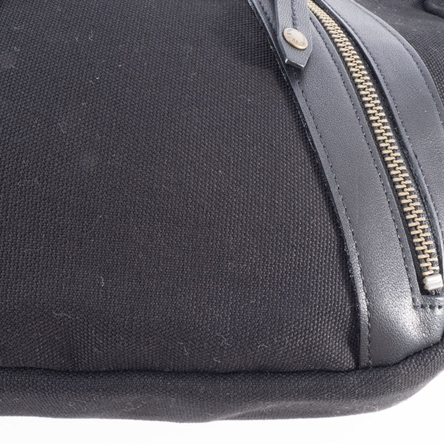 Burberry Black Canvas Leather Shoulder Bag ( )