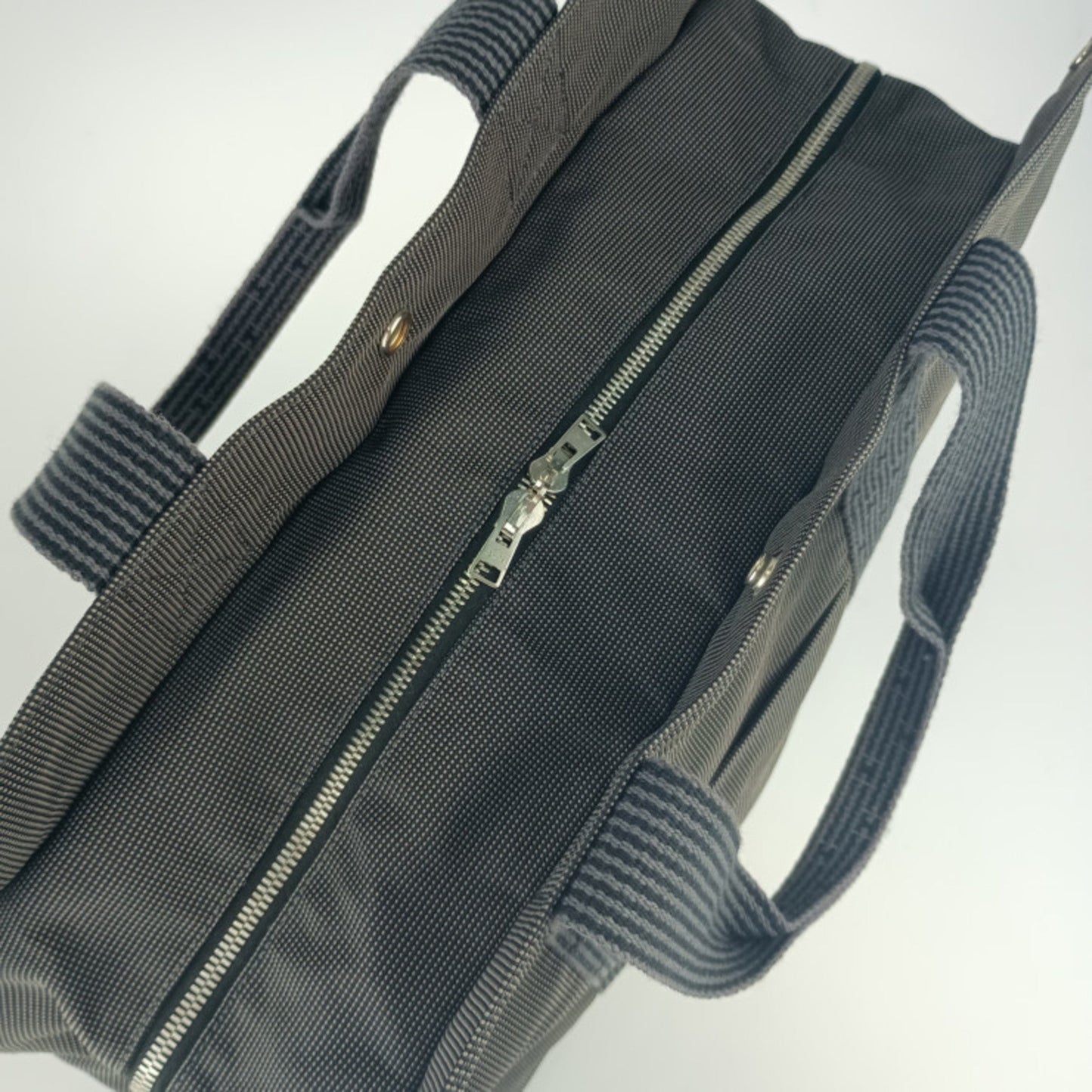 Hermes Her Line Gray Canvas Handbag Tote Bag ( )