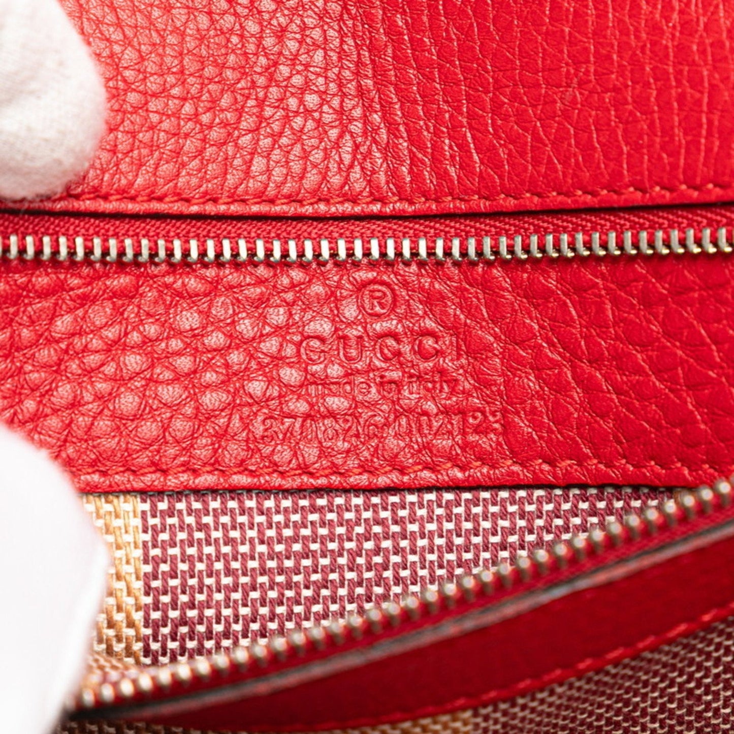 Gucci Bamboo Red Color Leather Shoulder Bag ( )