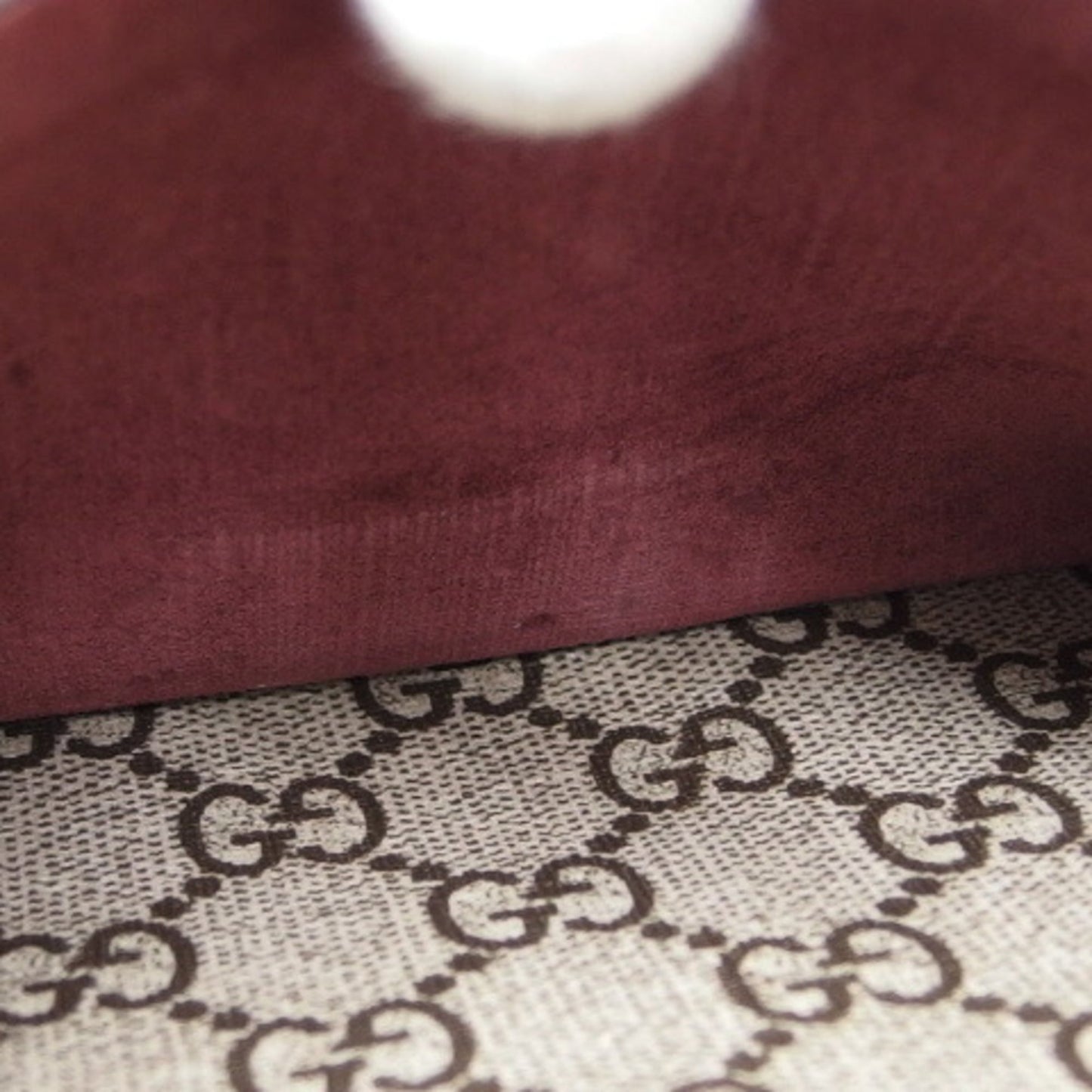 Gucci Beige Bordeaux Pink Coated Canvas Suede Shoulder Bag ( )