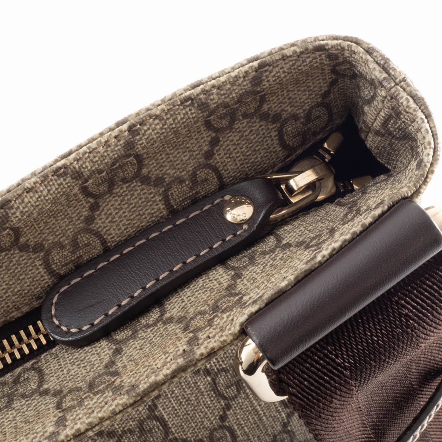 Gucci Beige Gg Supreme Shoulder Bag ( )