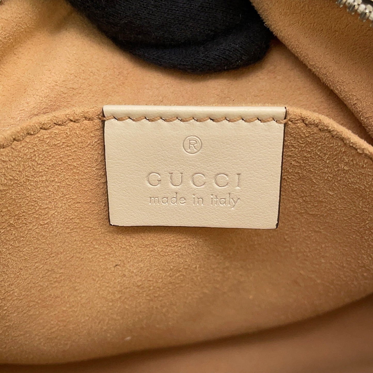 Gucci Beige Red Color White Leather Shoulder Bag ( )