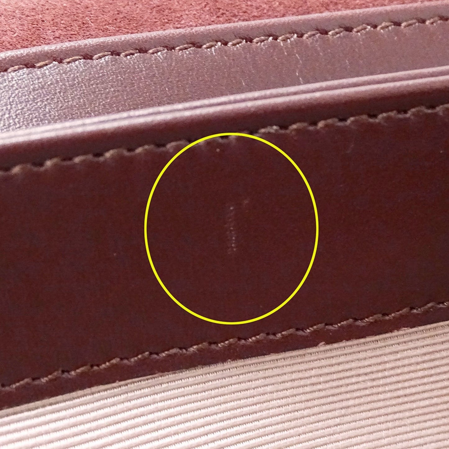 Gucci Bordeaux Suede Shoulder Bag ( )