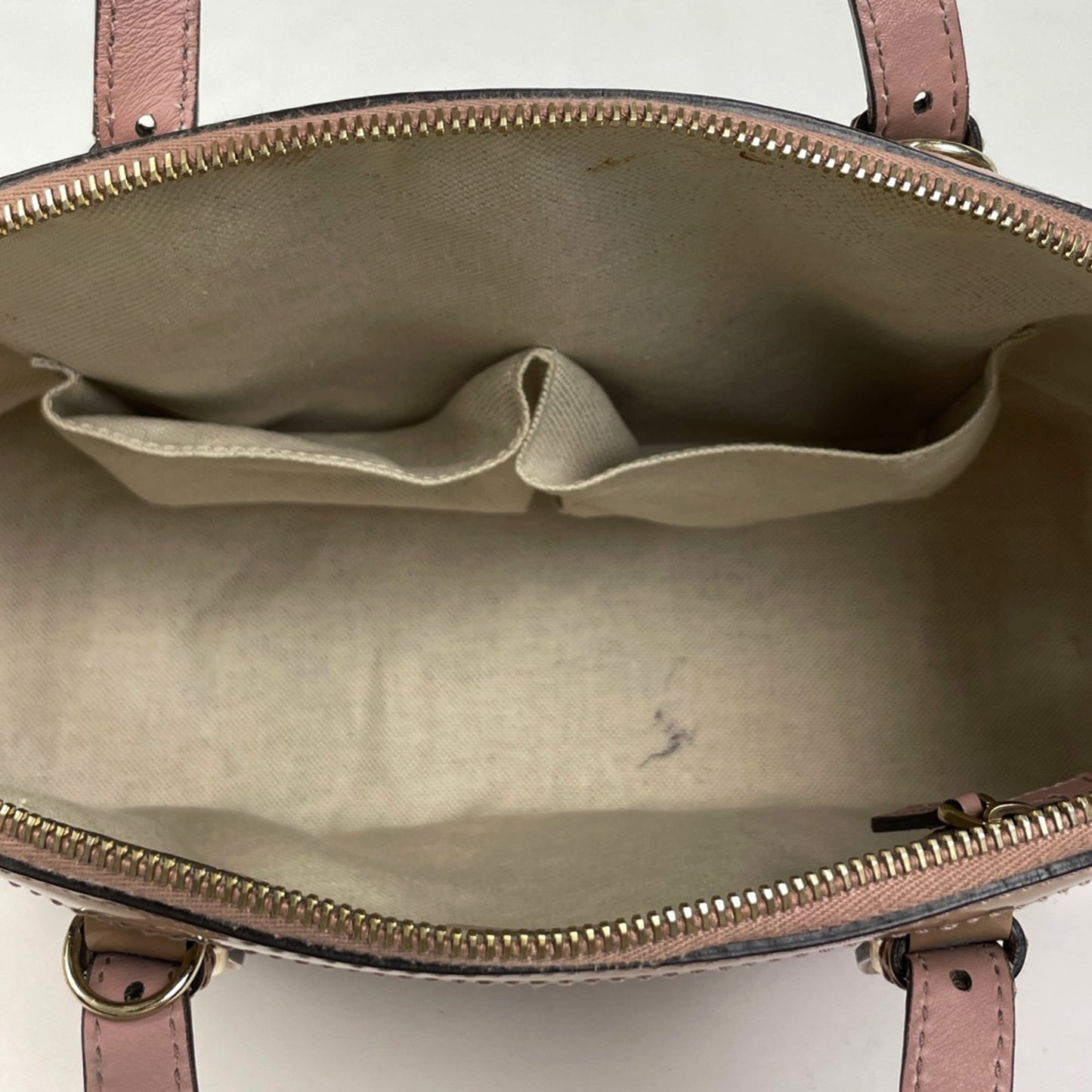 Gucci Pink Beige Patent Leather Handbag Shoulder Bag ( )