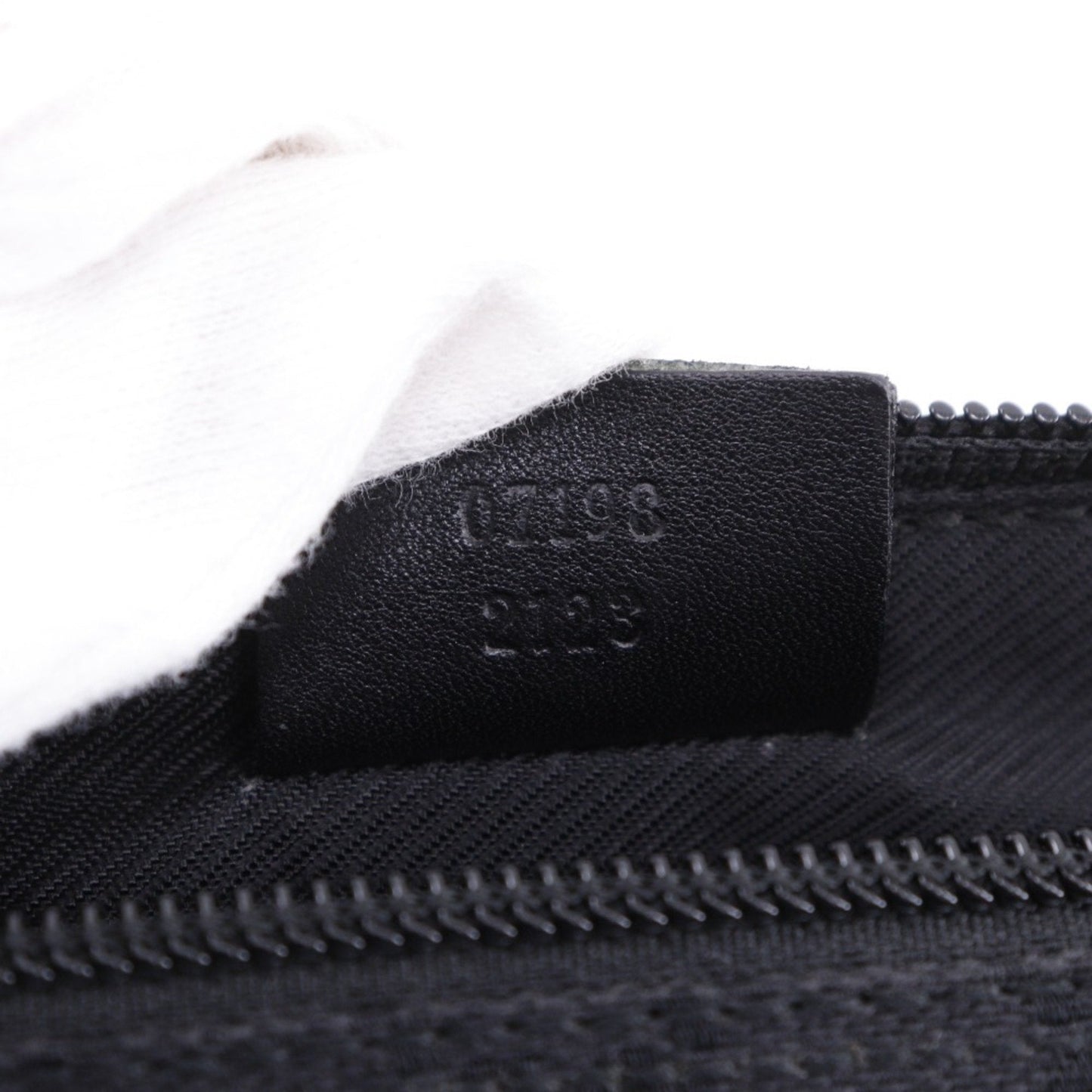 Gucci Black Gg Canvas Handbag ( )