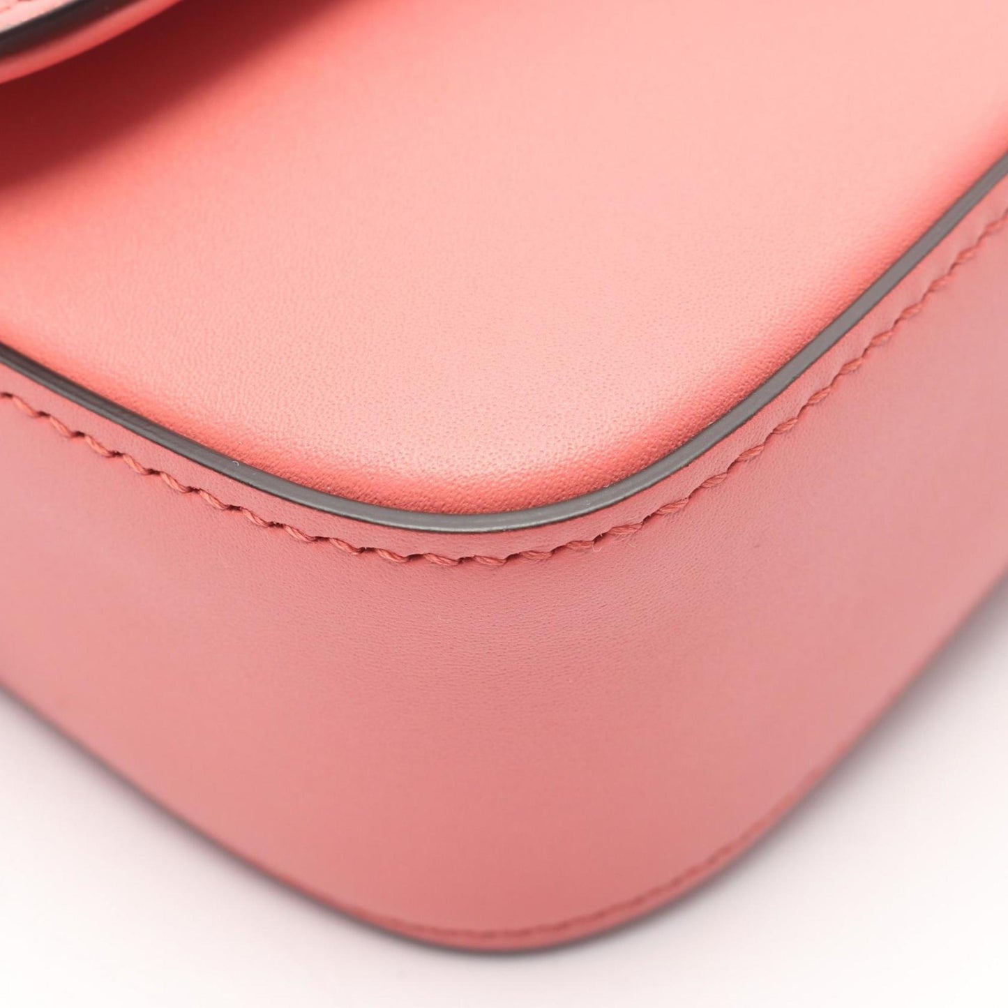 Gucci Pink Leather Shoulder Bag ( )