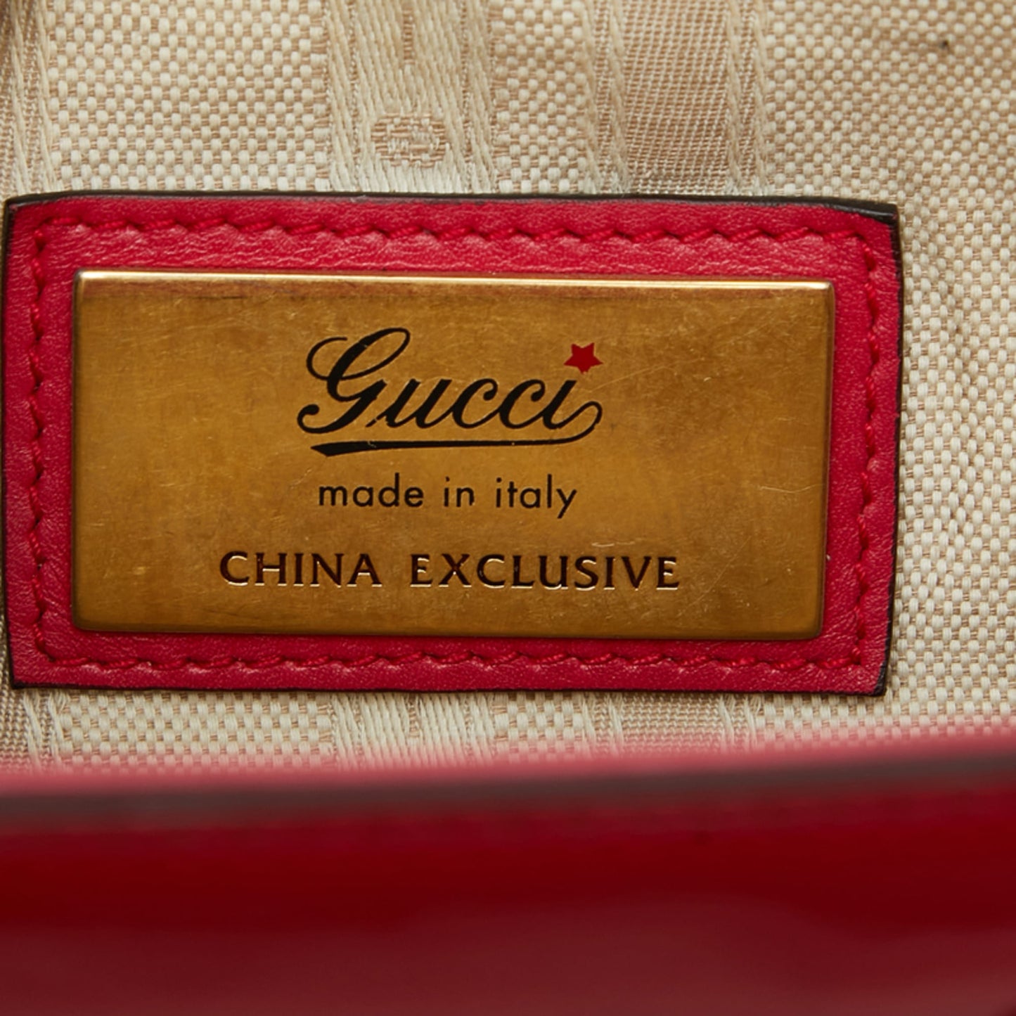 Gucci Pink Patent Leather Handbag ( )