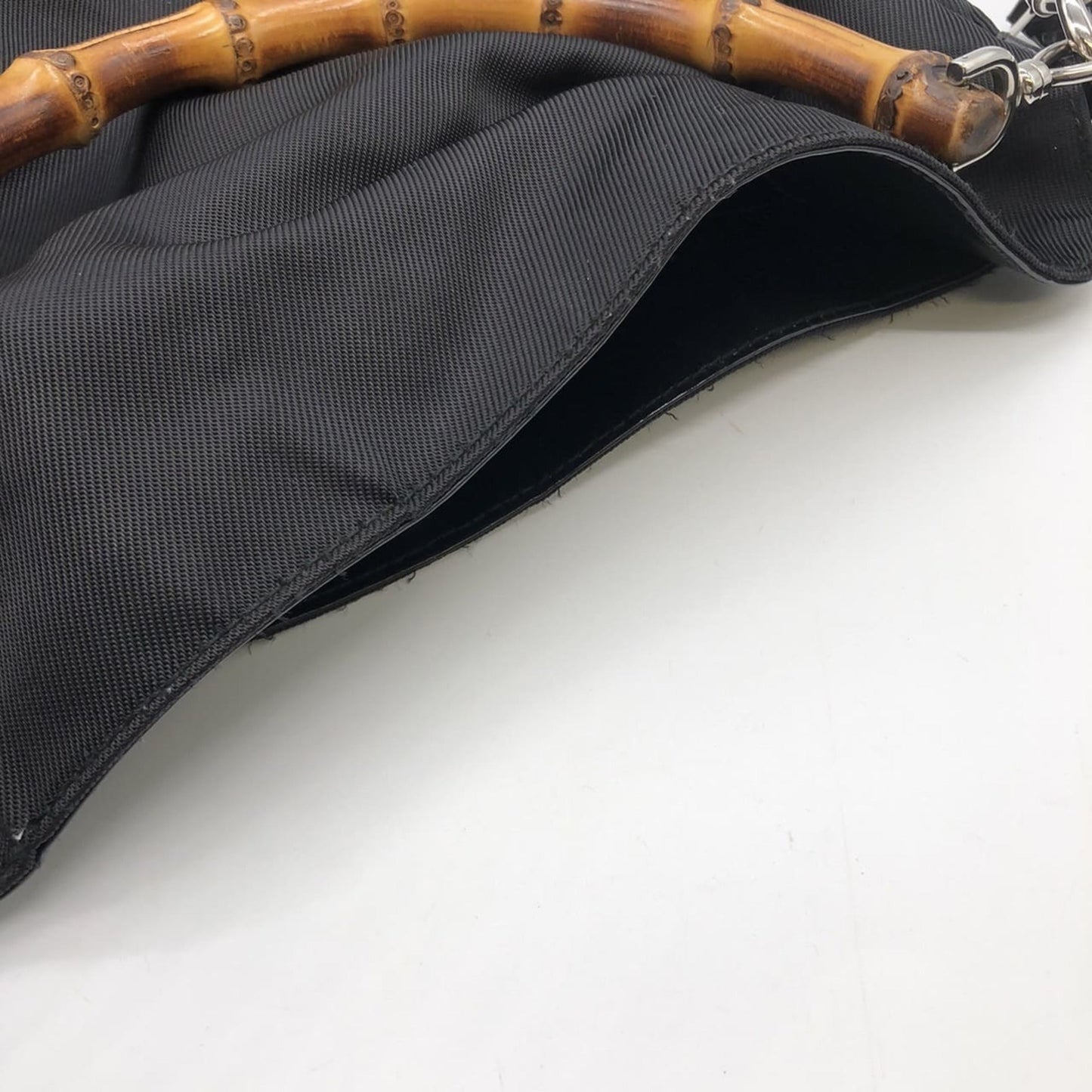 Gucci Black Bamboo Nylon Handbag Shoulder Bag ( )