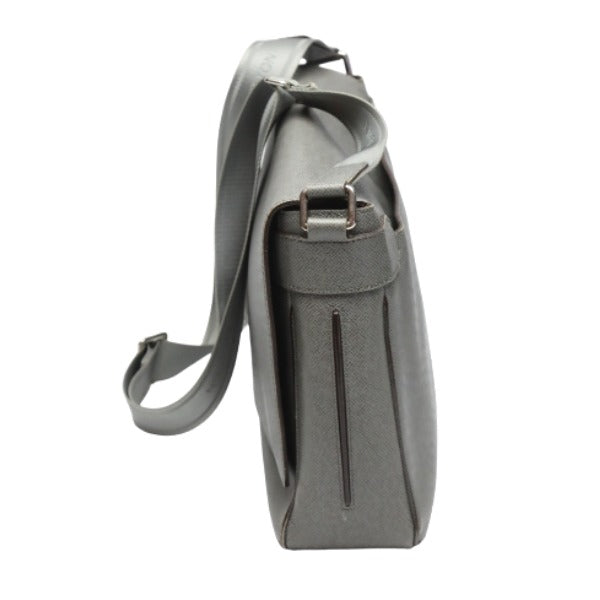 LOUIS VUITTON Shoulder Bag Taiga Leather gray Men's men's Taiga Roman MM mens