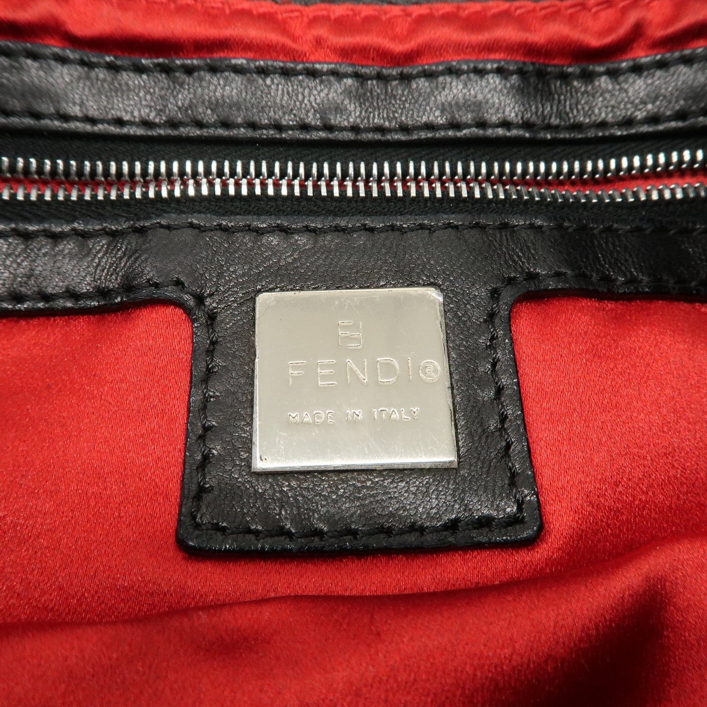 FENDI Mamma Baguette Leather Shoulder Bag Hand Bag Black 26424