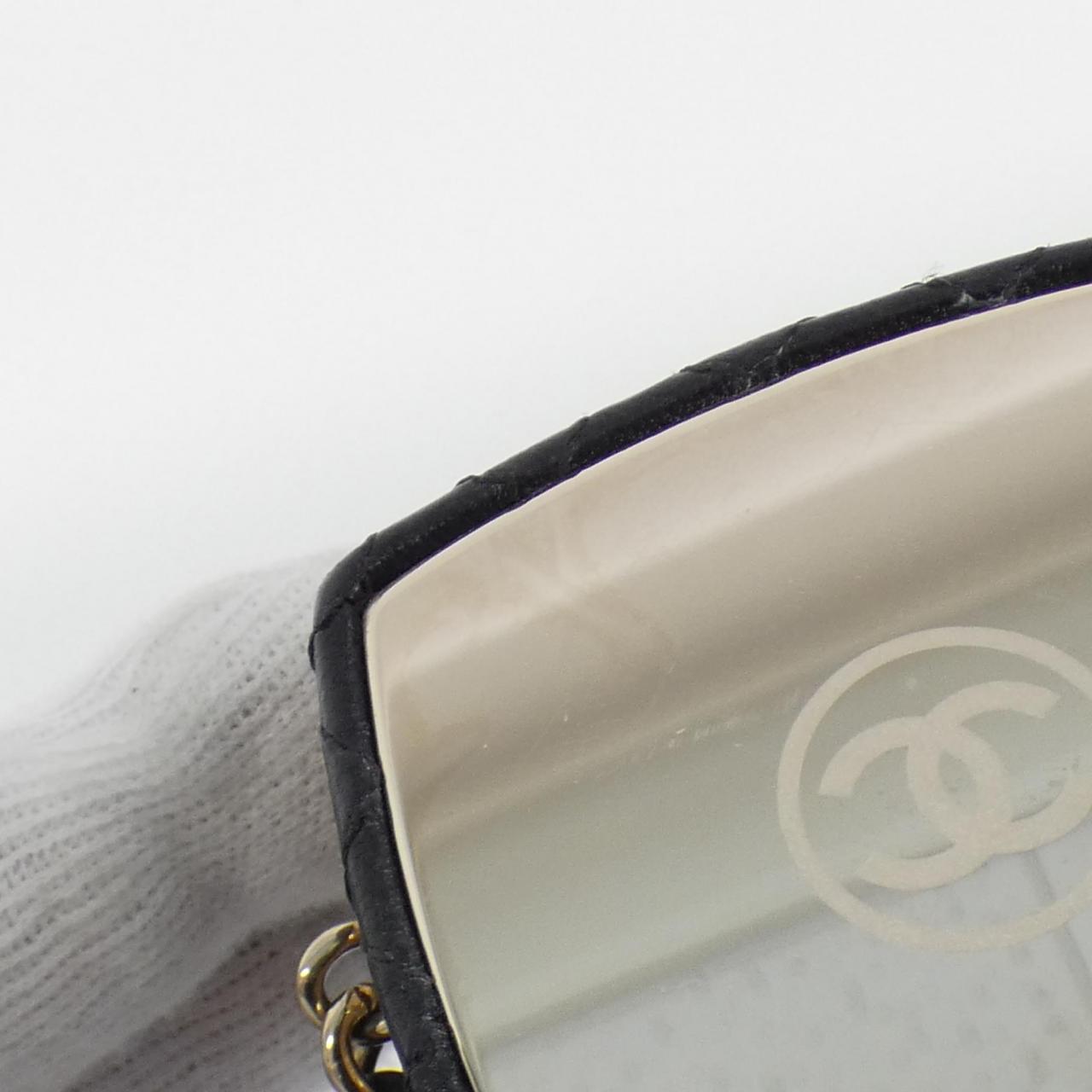Chanel Lambskin Chain Clutch