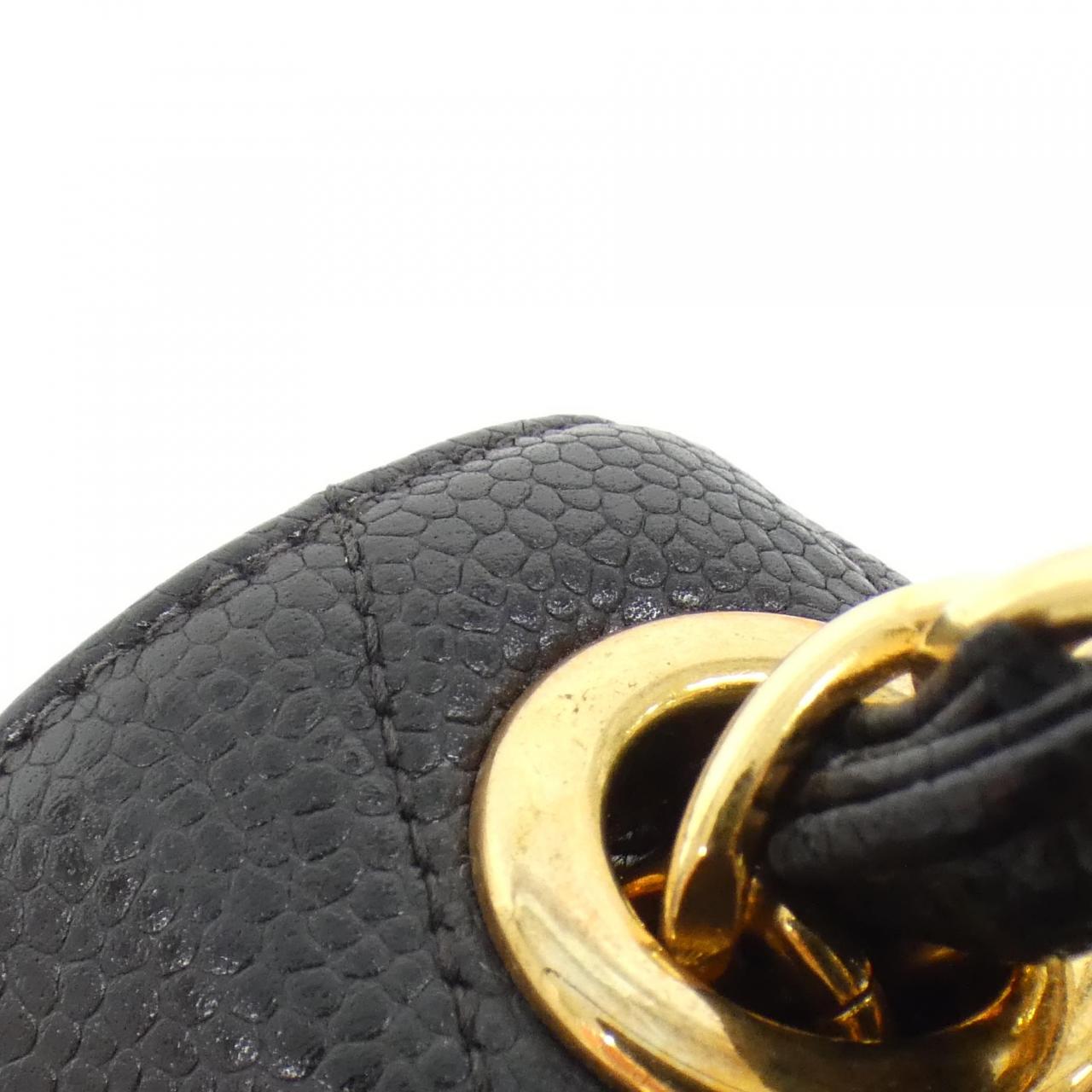 Chanel Caviar Skin Shoulder Bag