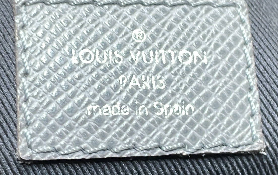 Louis Vuitton Avenue Sling Bag Taiga Leather