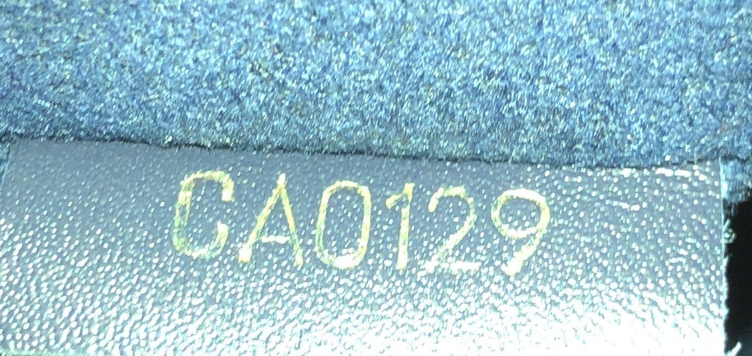 Louis Vuitton V Tote Monogram Empreinte Leather MM