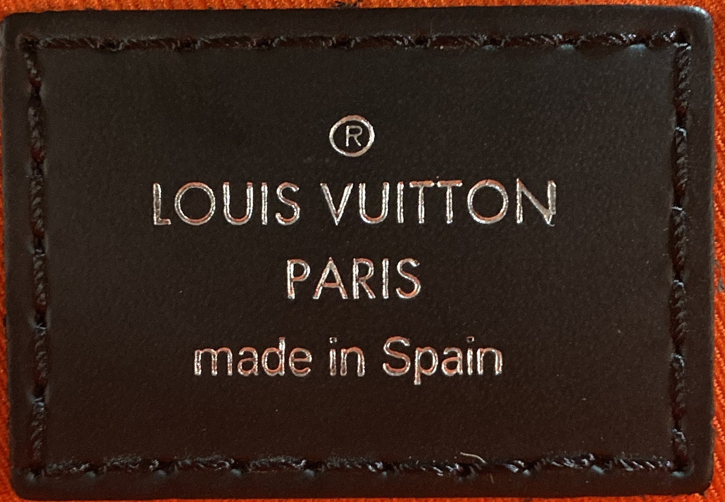 Louis Vuitton District NM Messenger Bag Damier Graphite PM