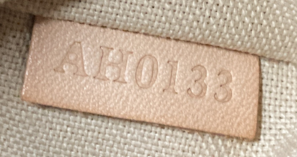 Louis Vuitton Soffi Handbag Damier