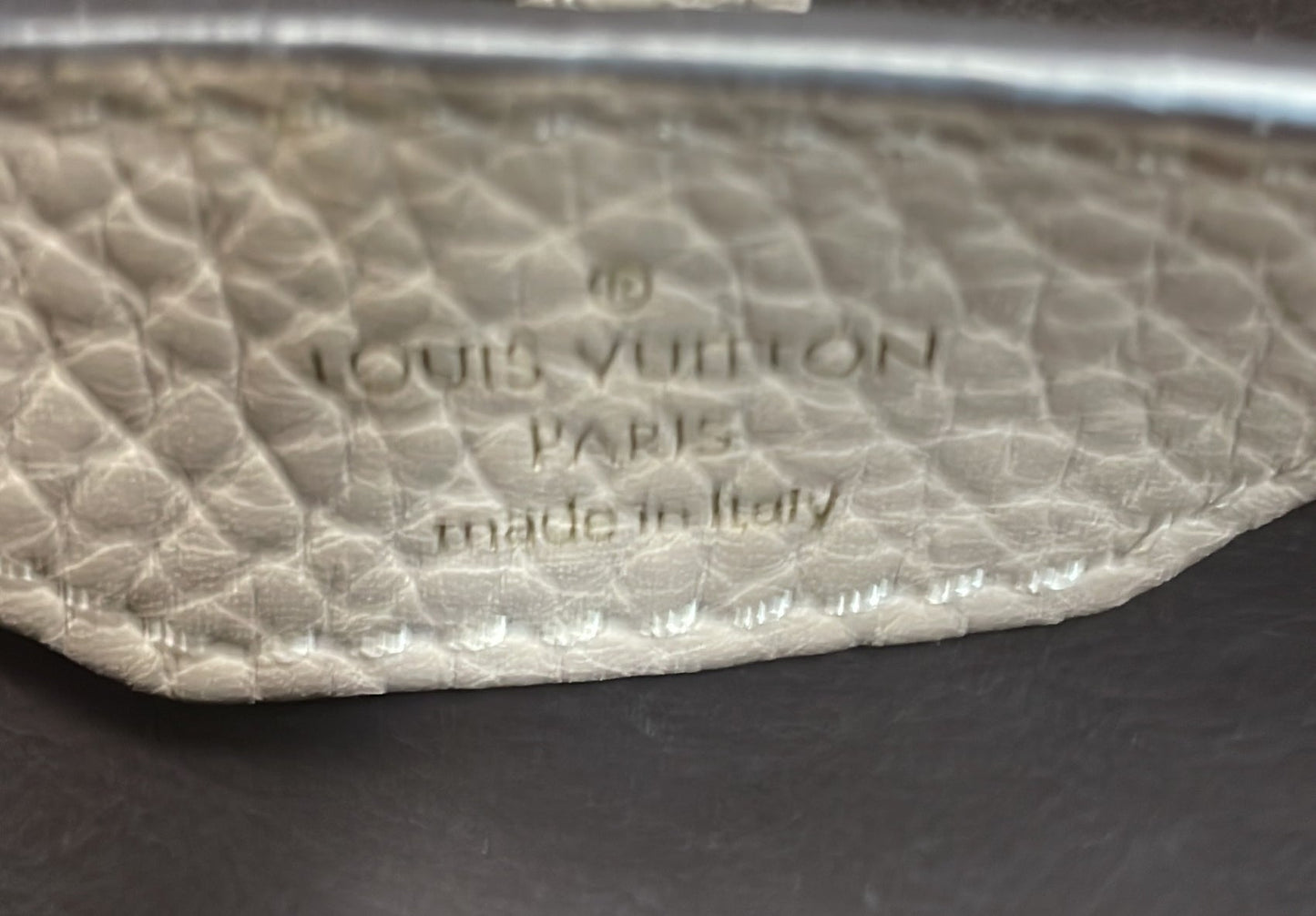 Louis Vuitton Capucines Bag Leather BB