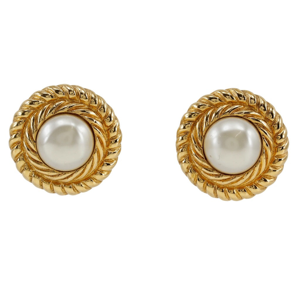 Chanel Chanel Earring G False Pearl French Made 37.9g ?Classic? A Ranked Earring