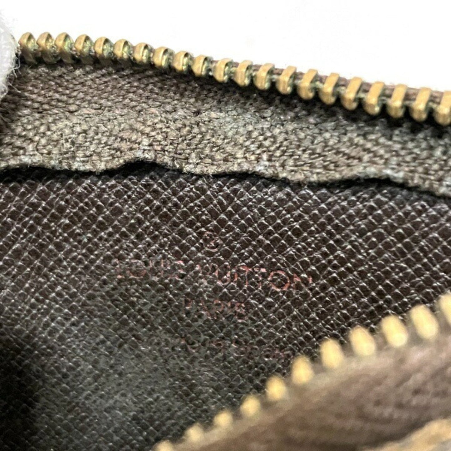 Louis Vuitton Damier Coin Purse/Coin Case