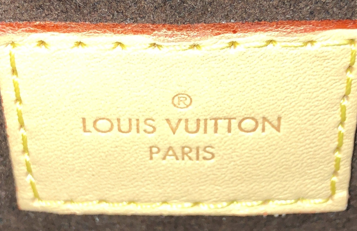 Louis Vuitton Pochette Metis Monogram Canvas East West