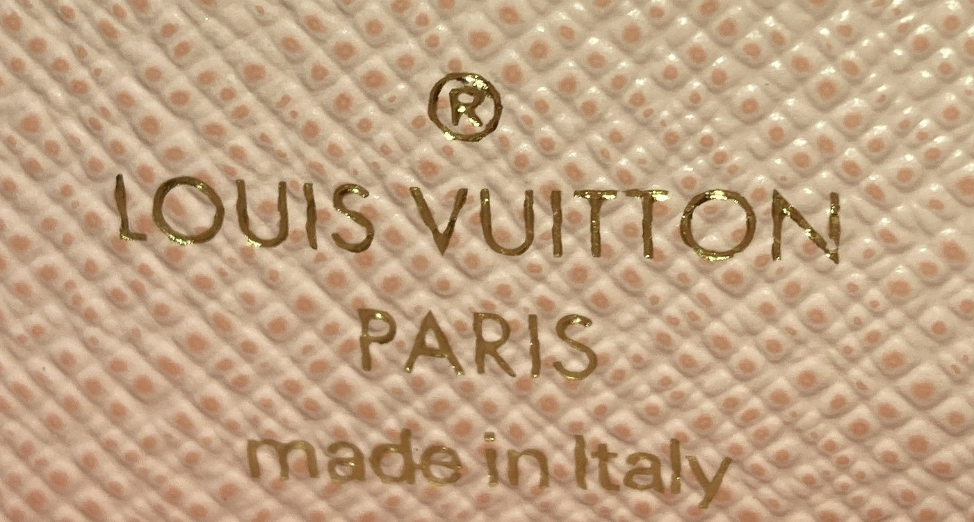 Louis Vuitton New Wave Multi Pochette Round Coin Purse Quilted Leather