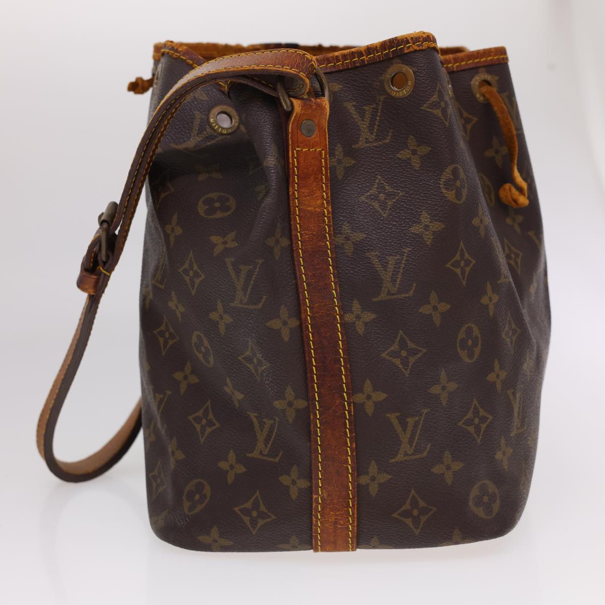 LOUIS VUITTON Monogram Petit Noe Shoulder Bag M42226 LV 39981