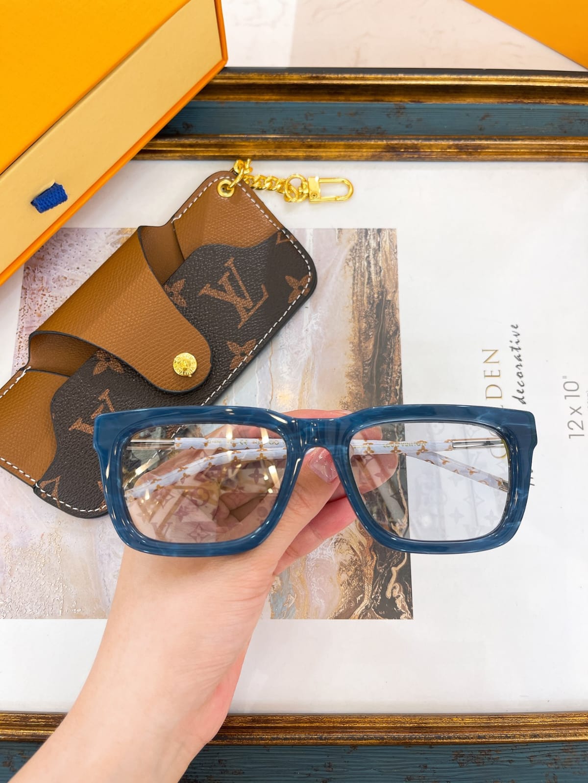 Louis Vuitton MNG Blaze Square Sunglasses