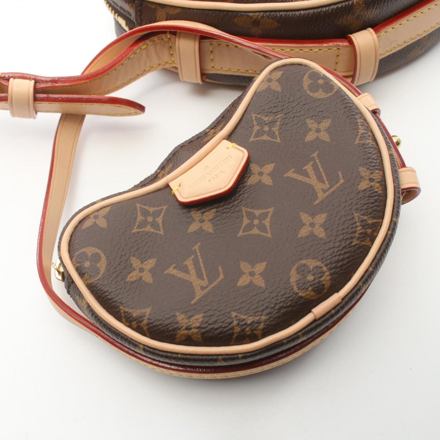 Louis Vuitton Monogram Leather Shoulder Bag