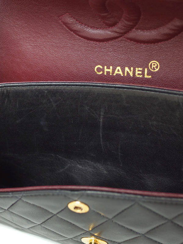 Chanel Matelasse Chain Shoulder Bag Black