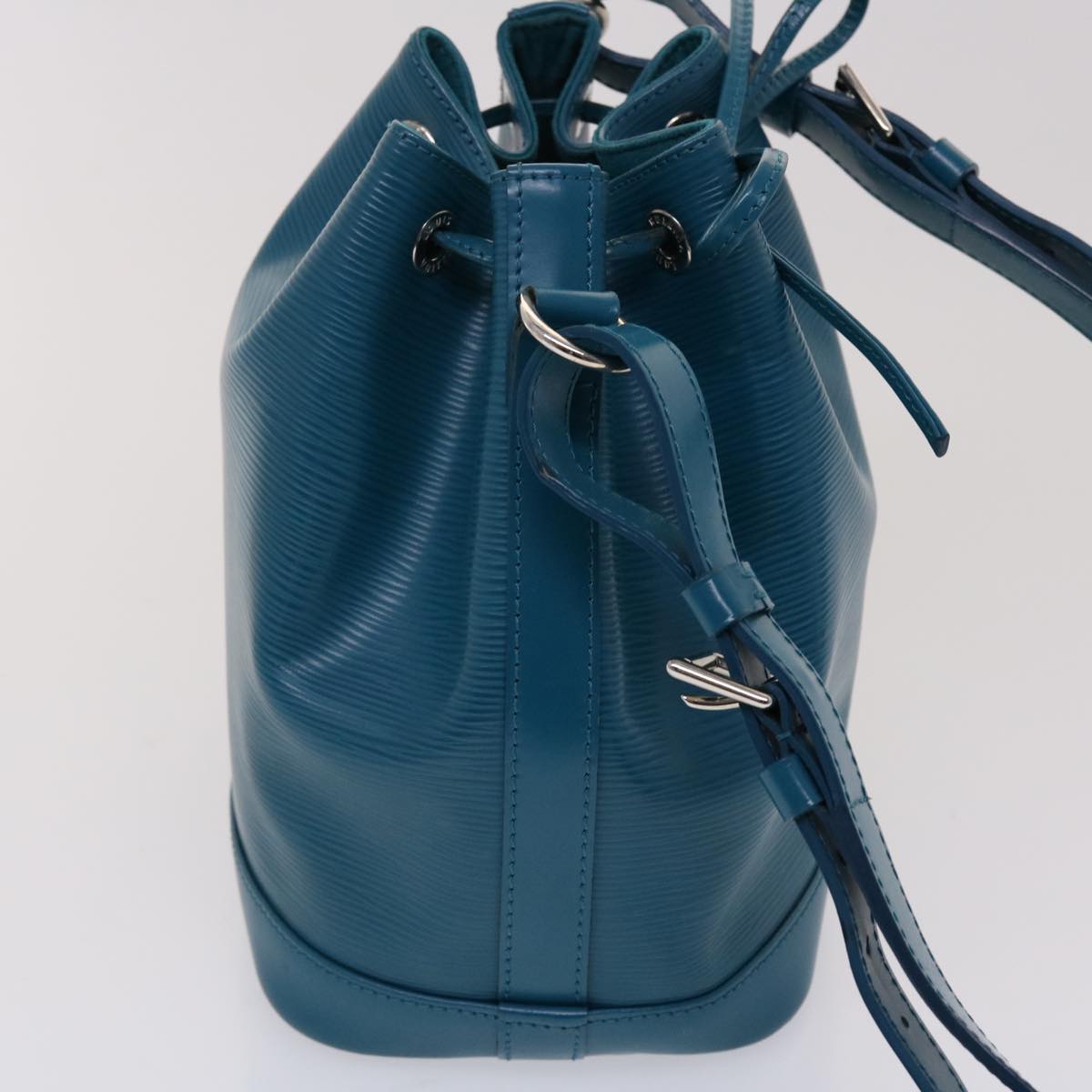 LOUIS VUITTON Epi Noe BB Shoulder Bag Light Blue Cyan M40846 LV 46191