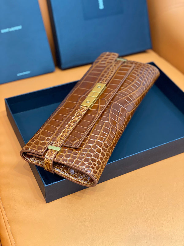Yves Saint Laurent - Bags - 609