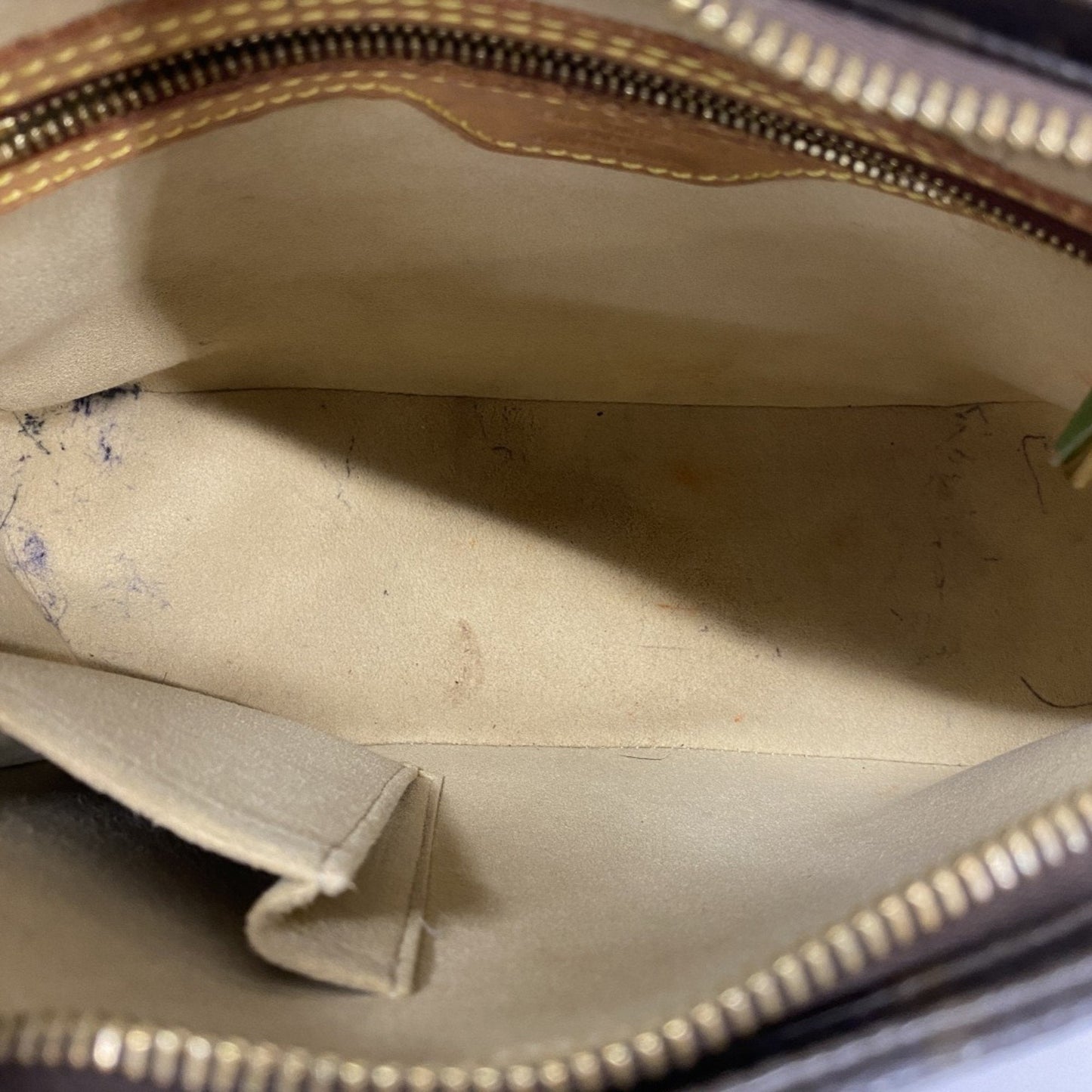 Louis Vuitton Shoulder Bag