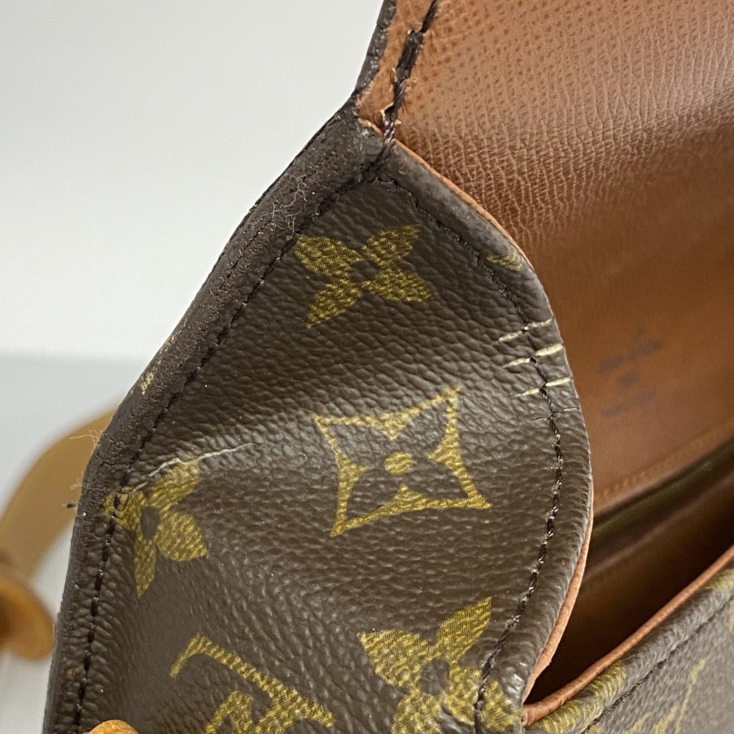 Louis Vuitton Shoulder Bag