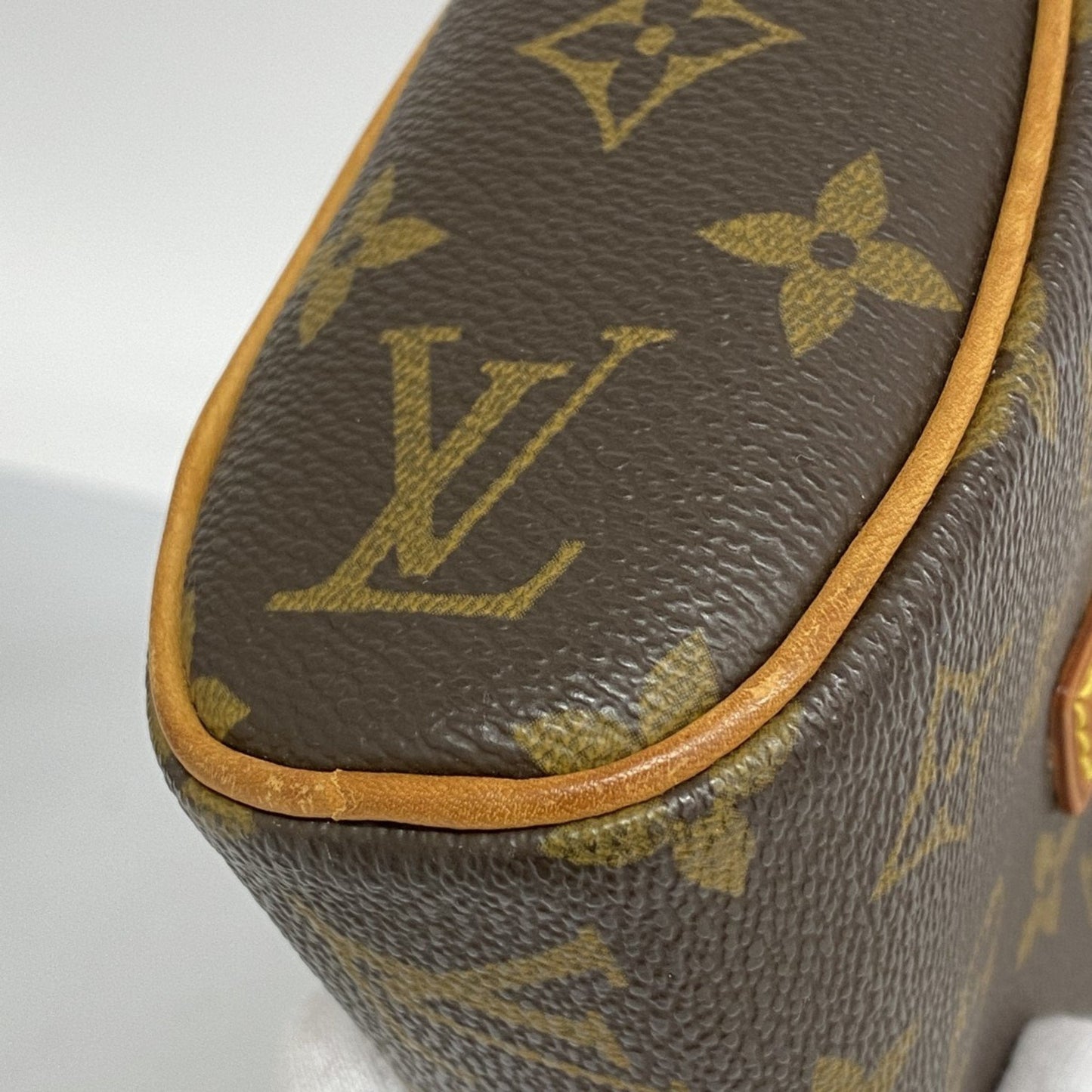 Louis Vuitton Handbag
