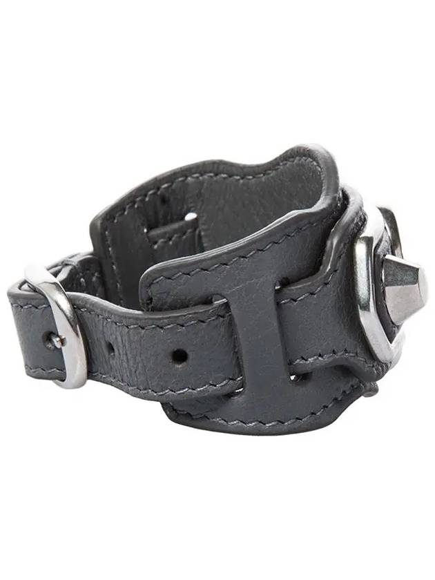 Luxury Balenciaga Trending 2026 Giant Silver Buckle Bracelet Grey