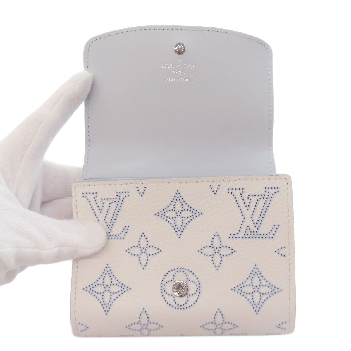 LOUIS VUITTON Bifold Wallet M11802 Mahina leather white Portefeuille Iris Compact Japan Limited Women