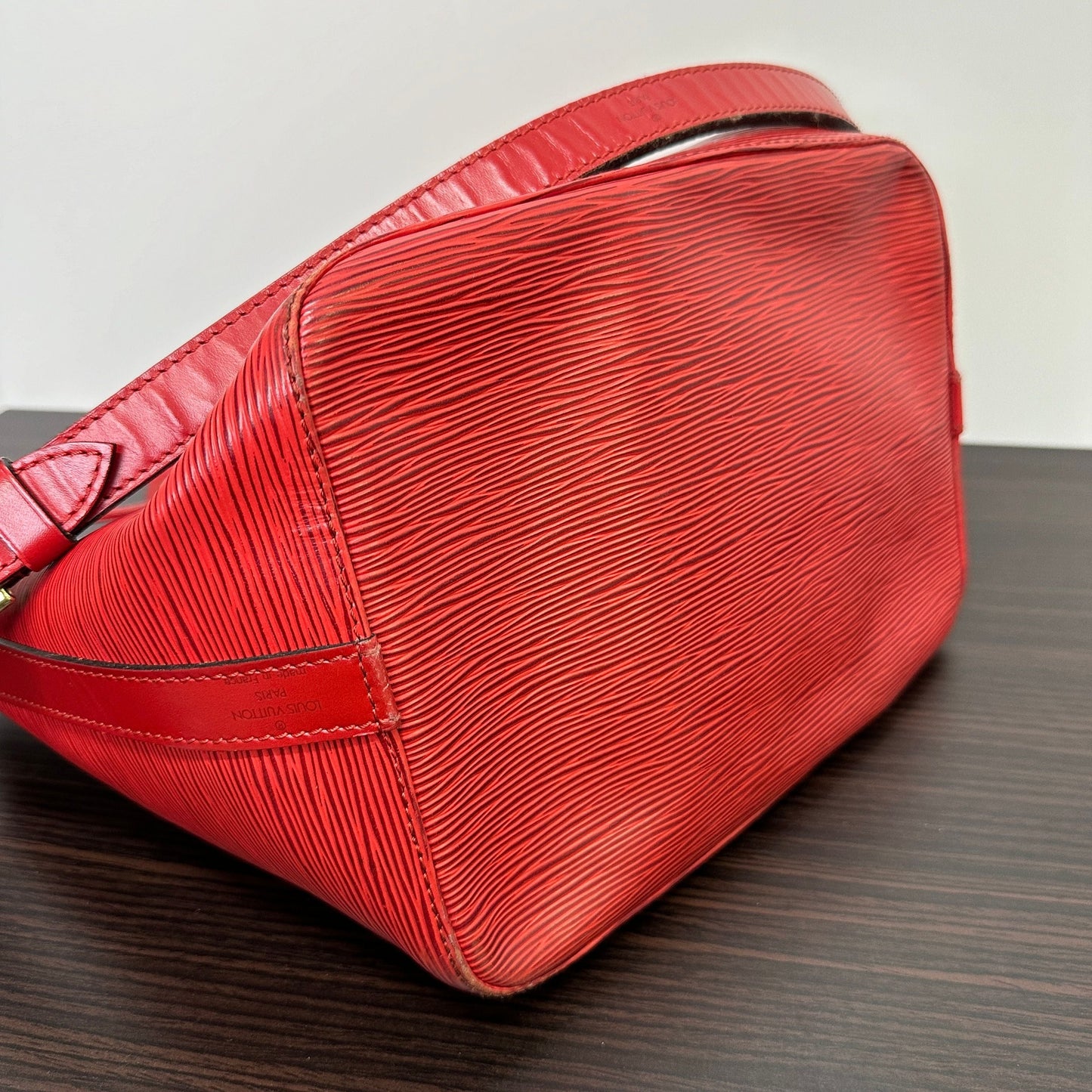 With COA LOUIS VUITTON Epi Noe PM Bucket Bag